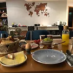 Kerkermeister Bed and Breakfast 3*